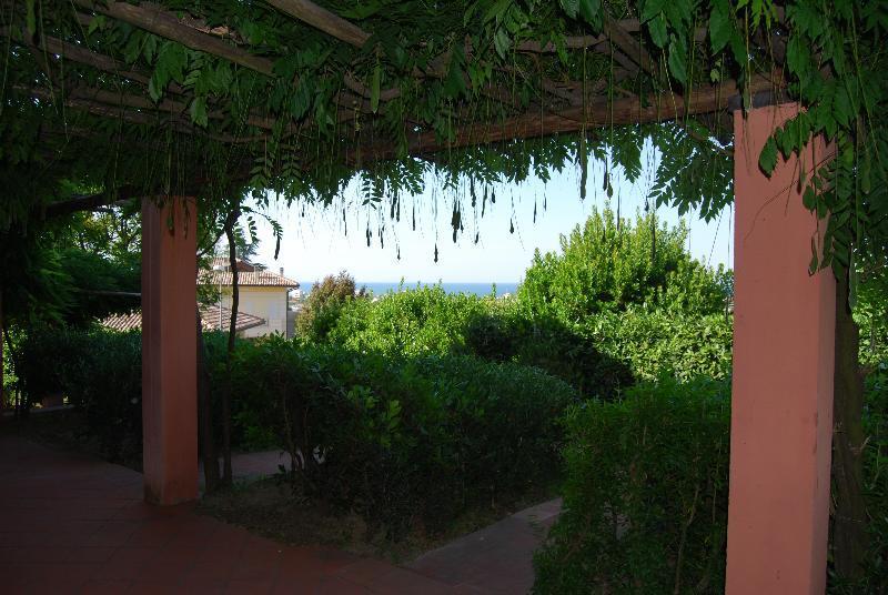 Residenze Al Colle Dei Pini Aparthotel Ριτσόνε Εξωτερικό φωτογραφία