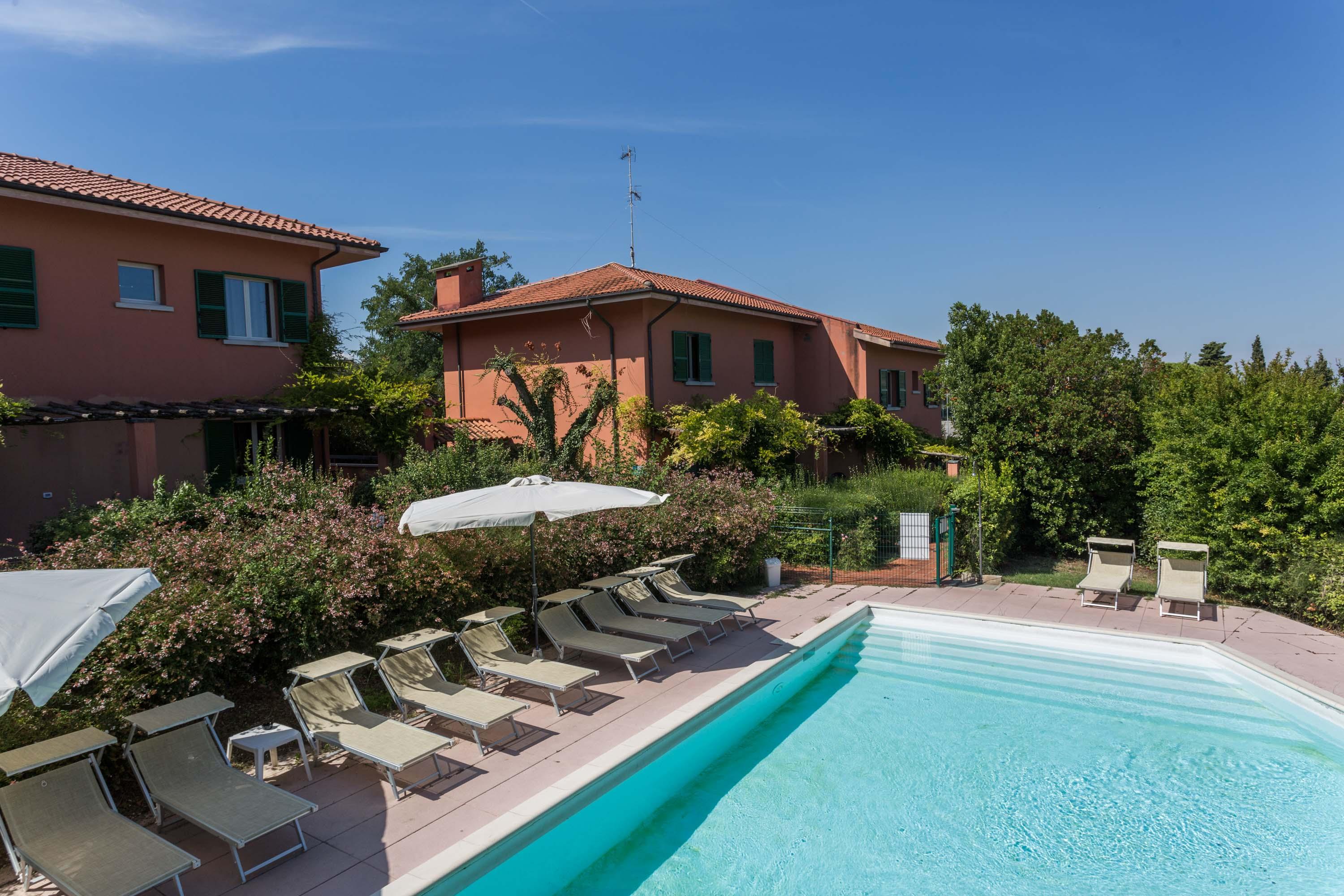 Residenze Al Colle Dei Pini Aparthotel Ριτσόνε Εξωτερικό φωτογραφία