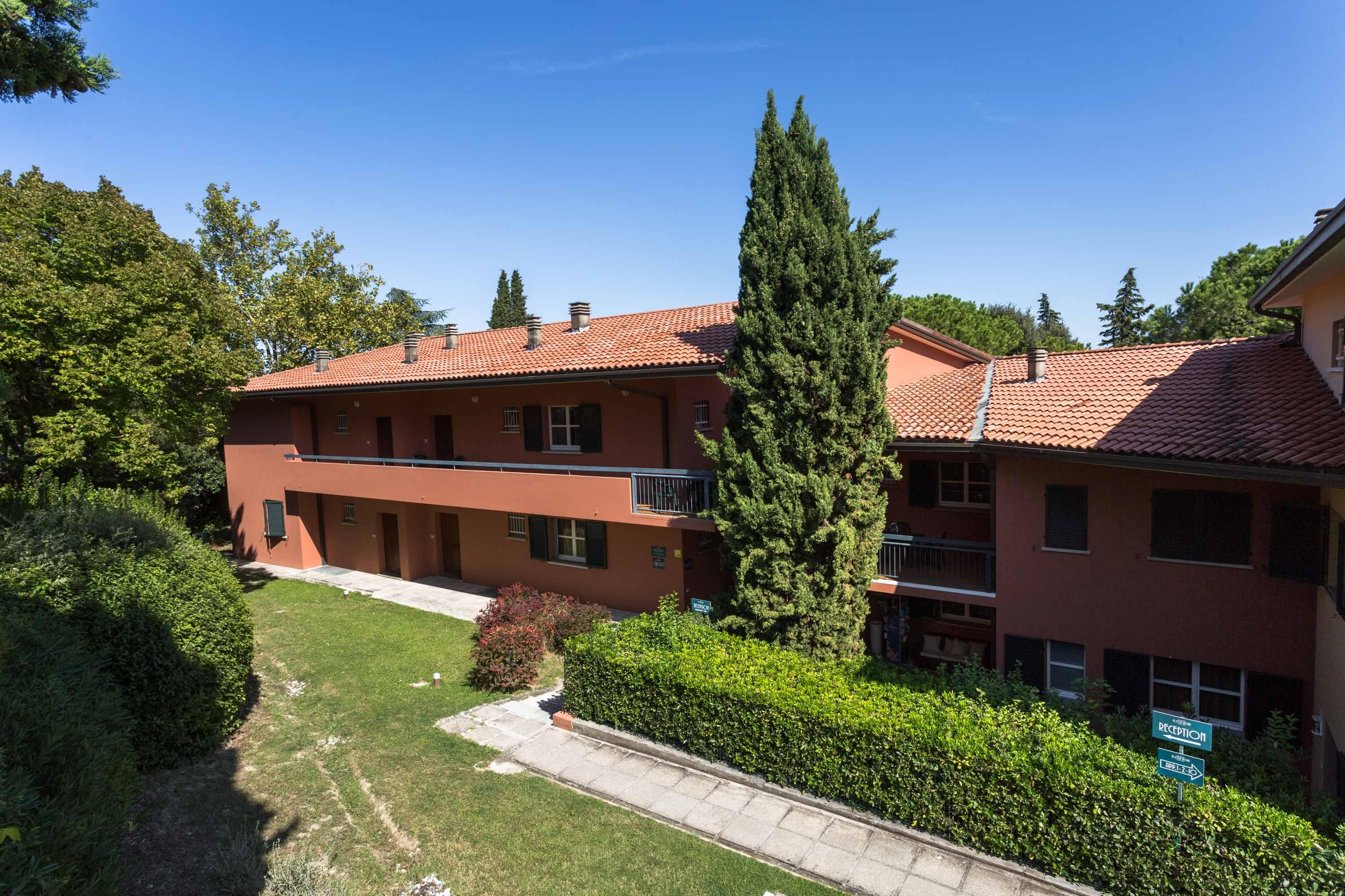 Residenze Al Colle Dei Pini Aparthotel Ριτσόνε Εξωτερικό φωτογραφία