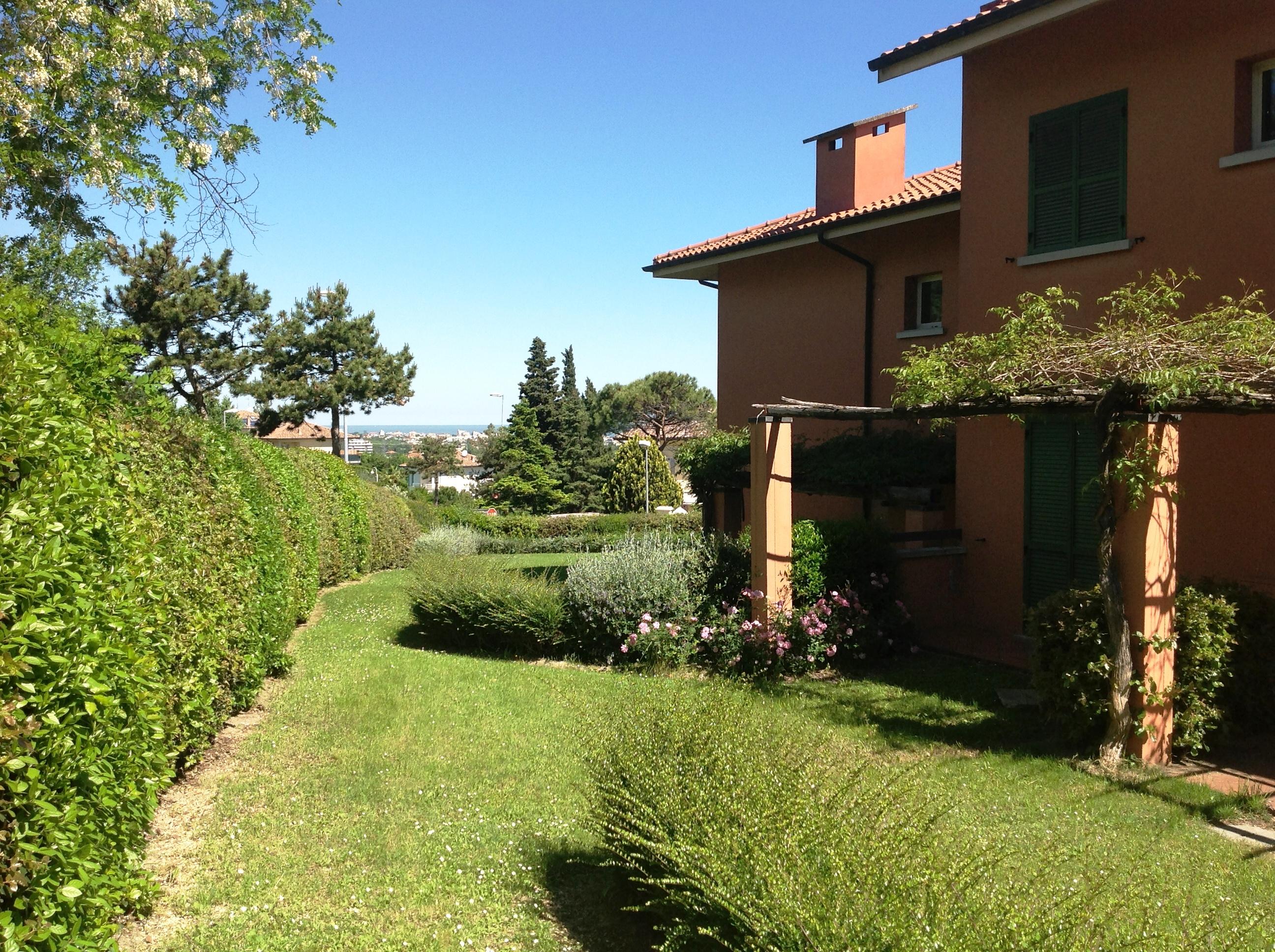Residenze Al Colle Dei Pini Aparthotel Ριτσόνε Εξωτερικό φωτογραφία