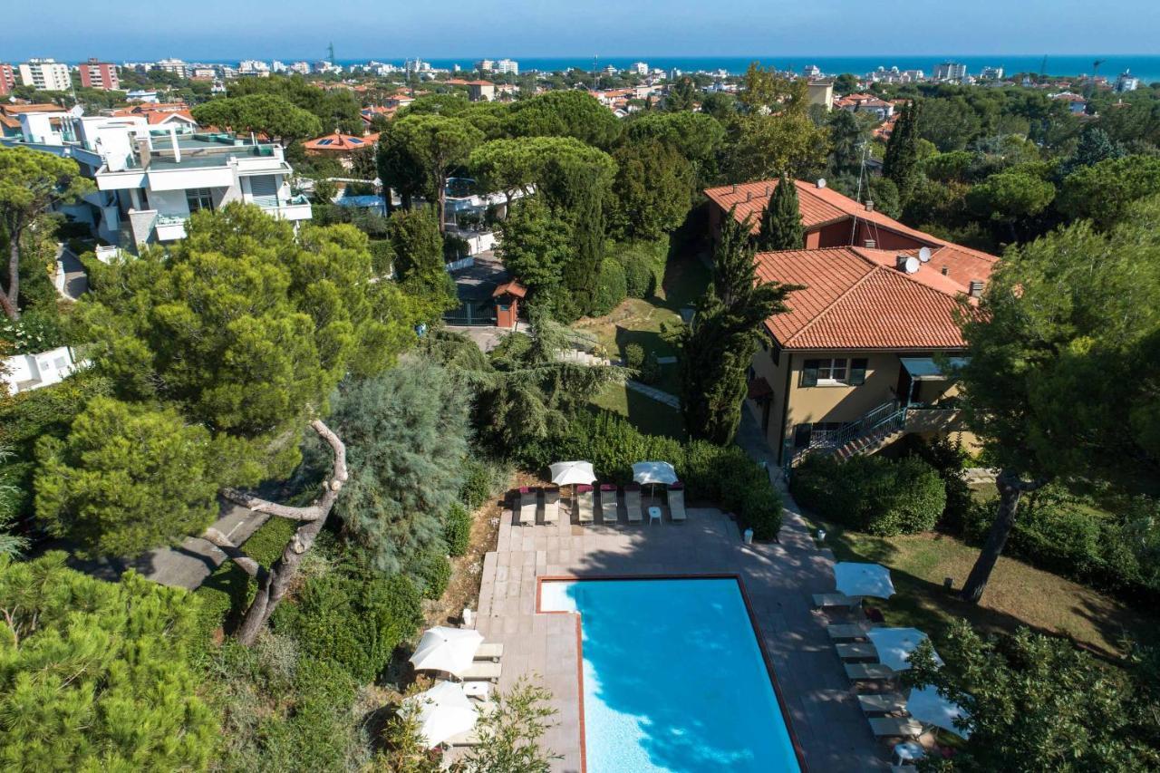 Residenze Al Colle Dei Pini Aparthotel Ριτσόνε Εξωτερικό φωτογραφία