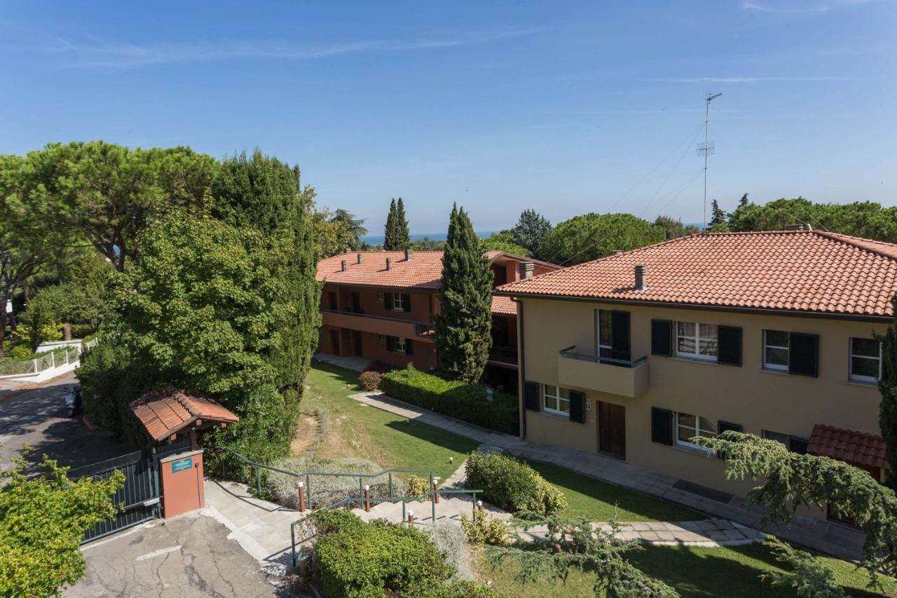 Residenze Al Colle Dei Pini Aparthotel Ριτσόνε Εξωτερικό φωτογραφία